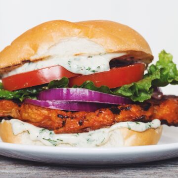 buffalo cauliflower sandwich_hot for food