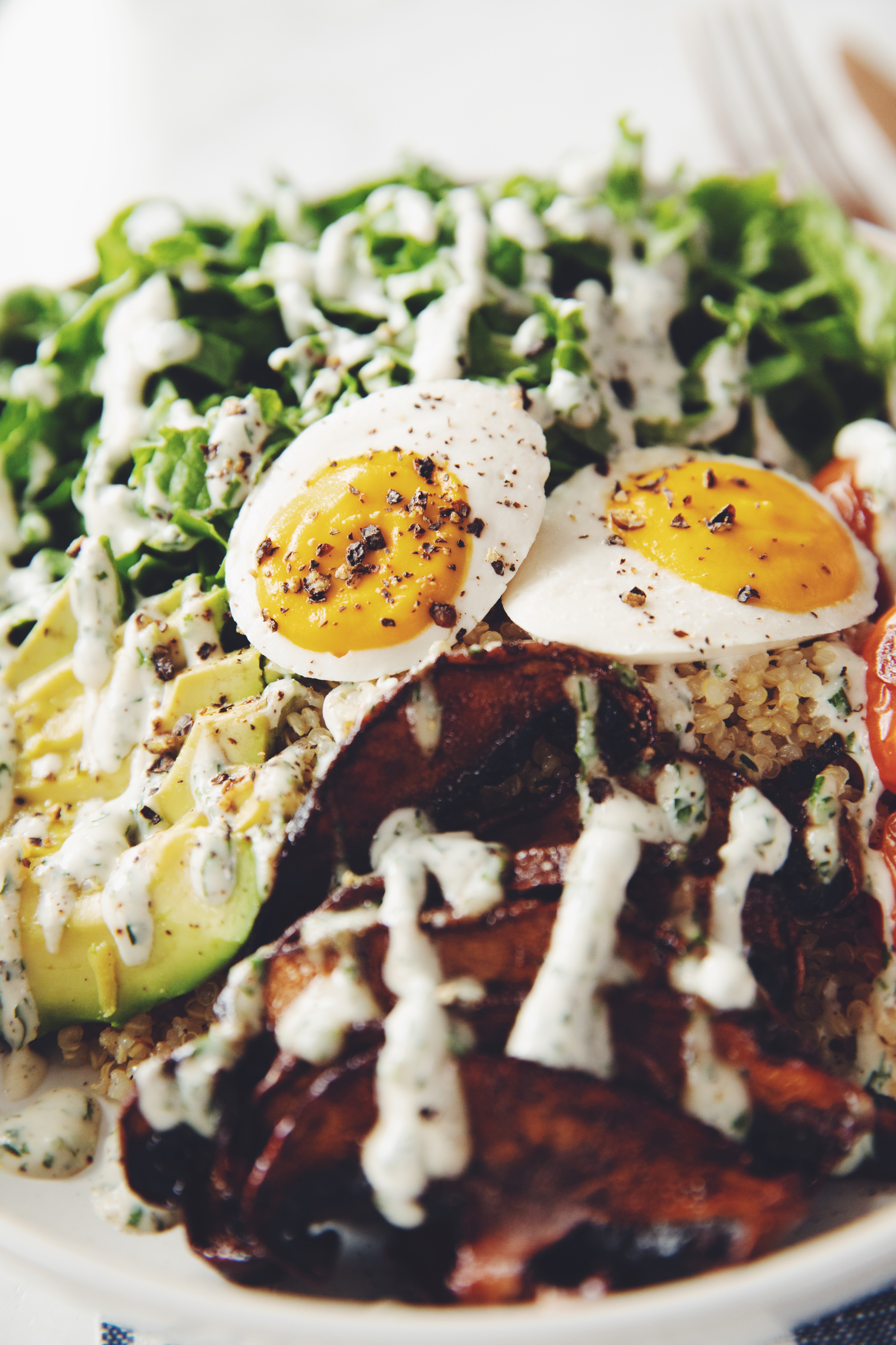 vegan BLTA grain bowl_vegan egg_hot for food