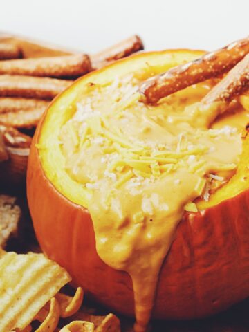 vegan pumpkin cheese fondue_hot for food
